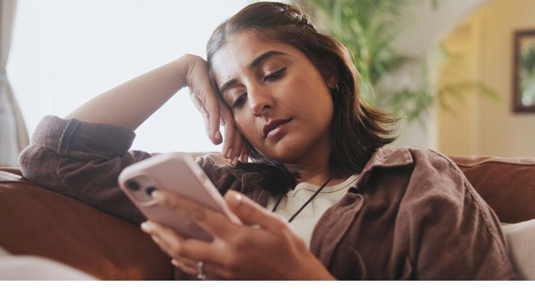managing digital subscriptions within budget categories every mom should have