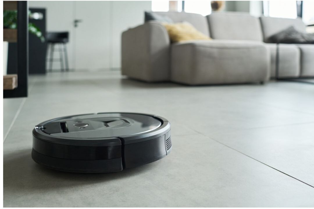 using smart time-saving tools to simplify home management