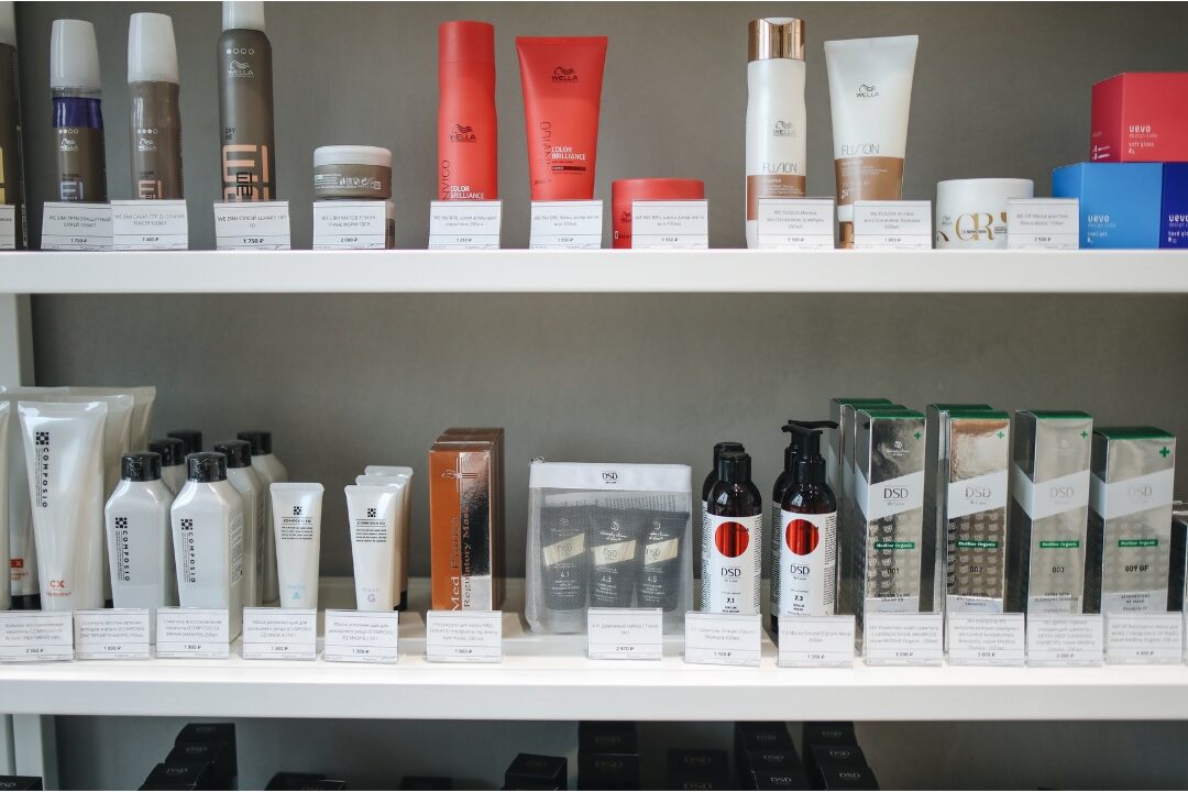 minimalist-skincare-and-beauty-essentials